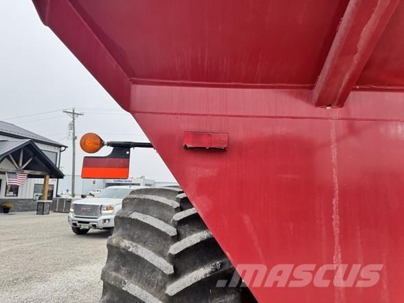 J&M 1000-20 Прицепы перегрузчики зерна