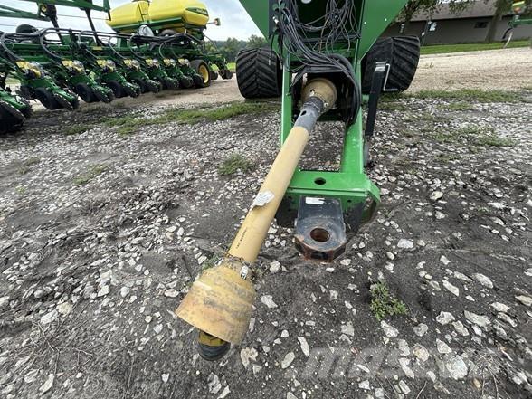 J&M 1326-22T Прицепы перегрузчики зерна