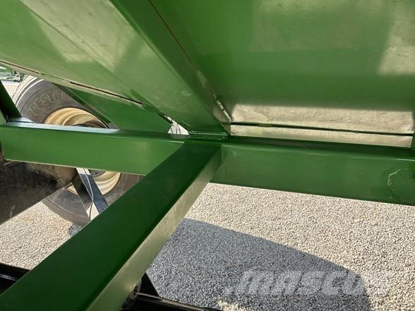 J&M 680/760 Прицепы перегрузчики зерна