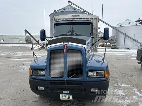 Kenworth T600 Строительная техника - Другие