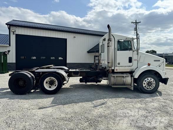 Kenworth T800 Седельные тягачи
