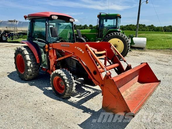 Kubota L3940 Трактора