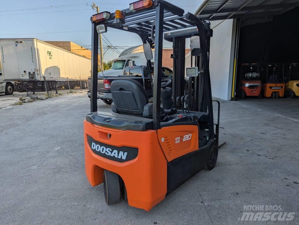Doosan B 20 T-7 Электропогрузчики