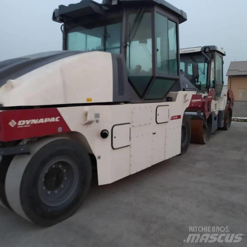 Dynapac CP2100 Пневматические катки