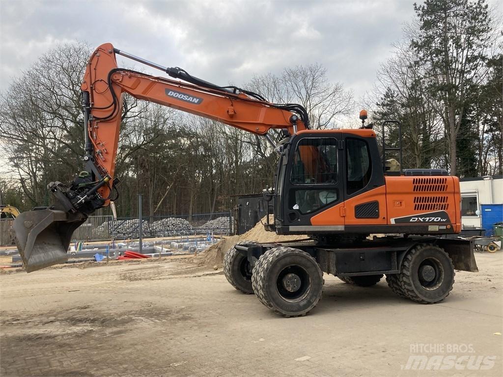 Doosan DX 170-5 W Колёсные экскаваторы