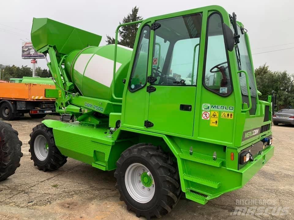 Merlo DBM 2500 Бетоносмесители