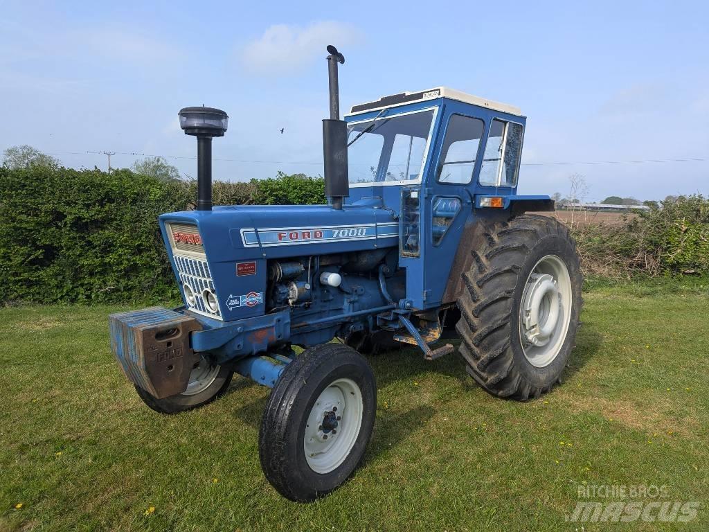 Ford 7000 Трактора