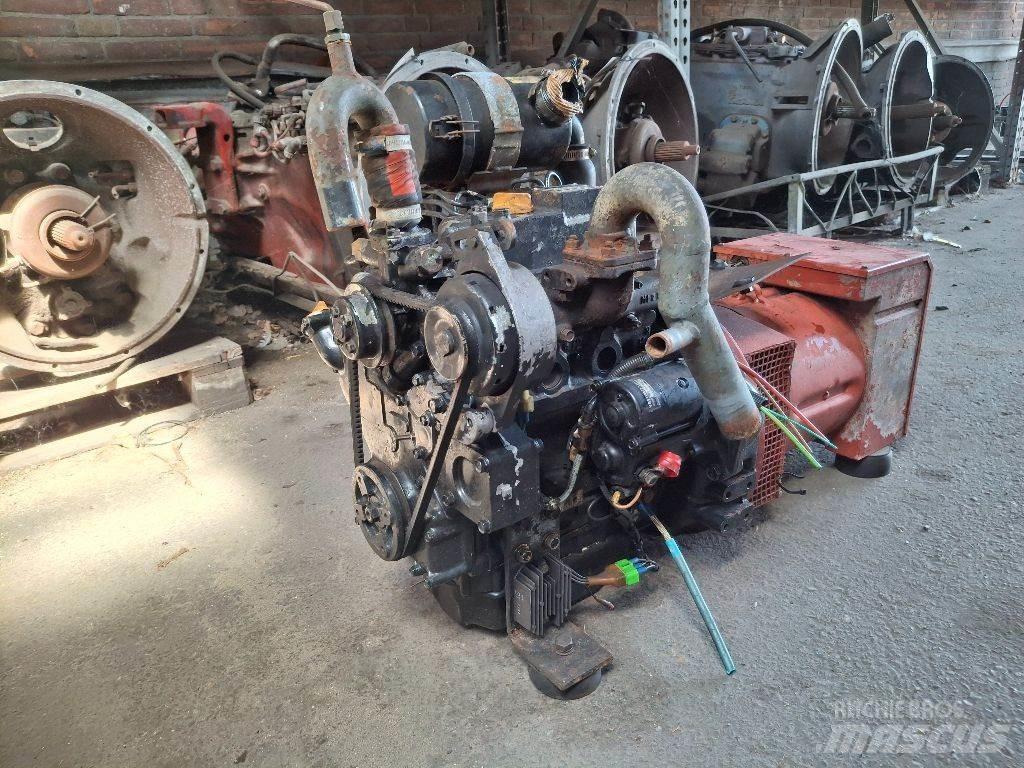 Komatsu 3D72-F2HA Двигатели
