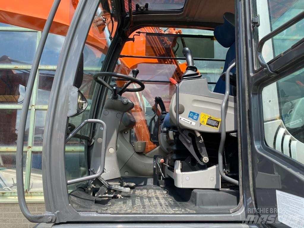 Hitachi Zaxis 140W-3 Колёсные экскаваторы