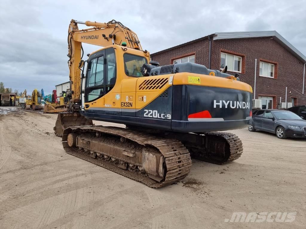 Hyundai R 220 LC-9 A Гусеничные экскаваторы