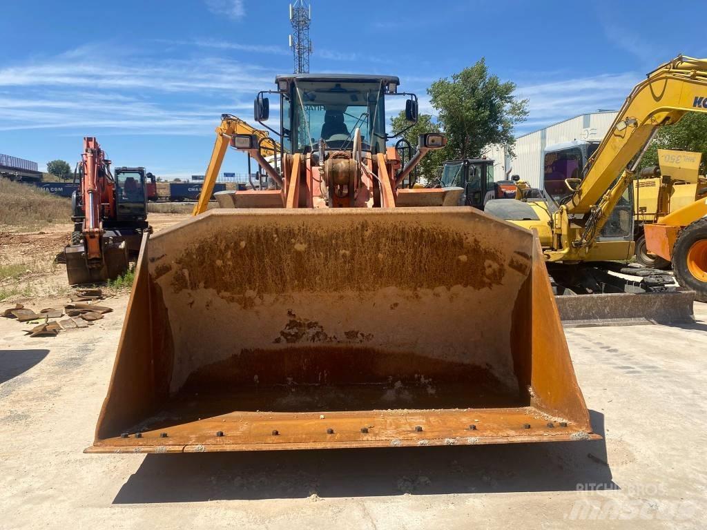 Hitachi ZW 310-6 Фронтальные погрузчики