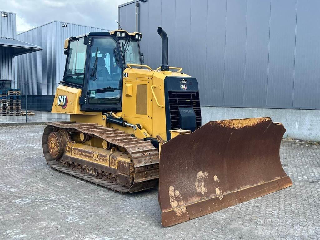 CAT D4-15VP Гусеничные бульдозеры