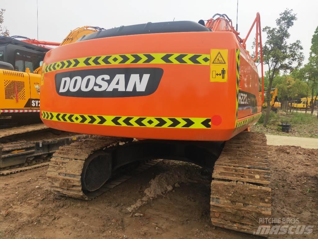 Doosan DH220LC-7 Гусеничные экскаваторы