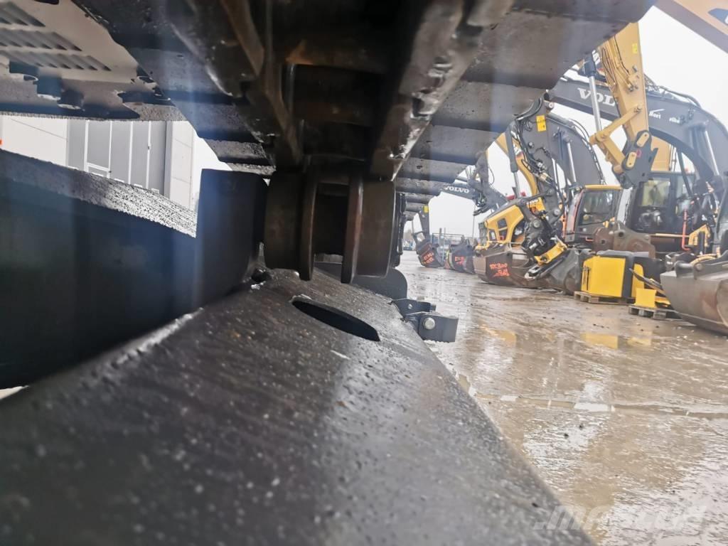 Volvo ECR 355 E Гусеничные экскаваторы