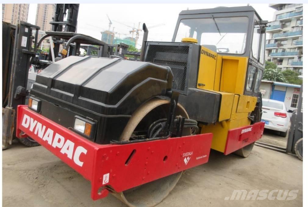 Dynapac CC 421 Катки тротуарные