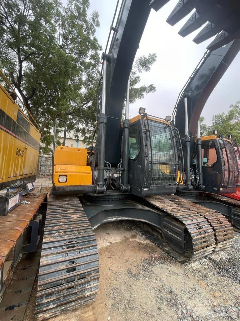 Hyundai R210 Гусеничные экскаваторы