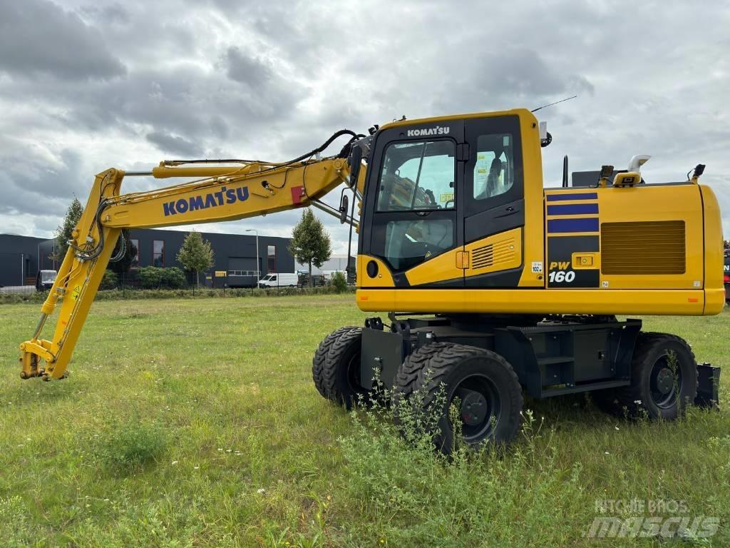 Komatsu PW160-11E0 Колёсные экскаваторы