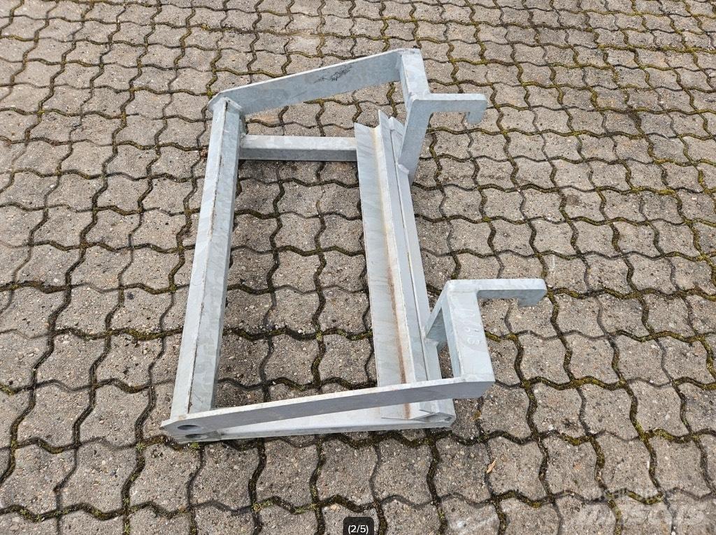 Skovlstativ 80 cm Компоненты строительной техники