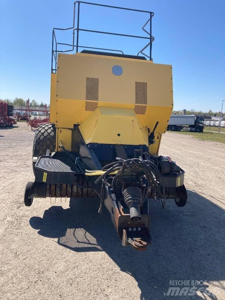 New Holland BB 980 Тюковые пресс-подборщики
