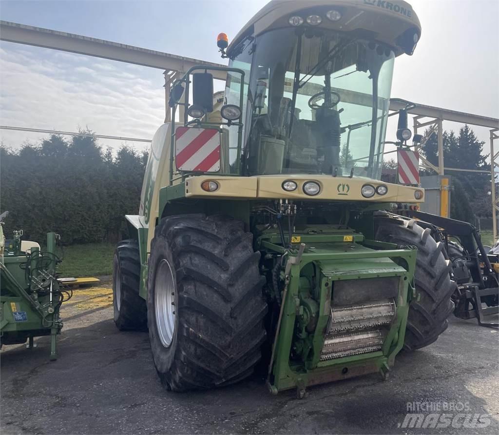 Krone BIG X 700 Самоходные кормоуборочные комбайны