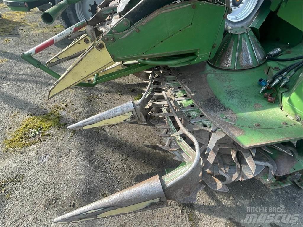 Krone BIG X 700 Самоходные кормоуборочные комбайны