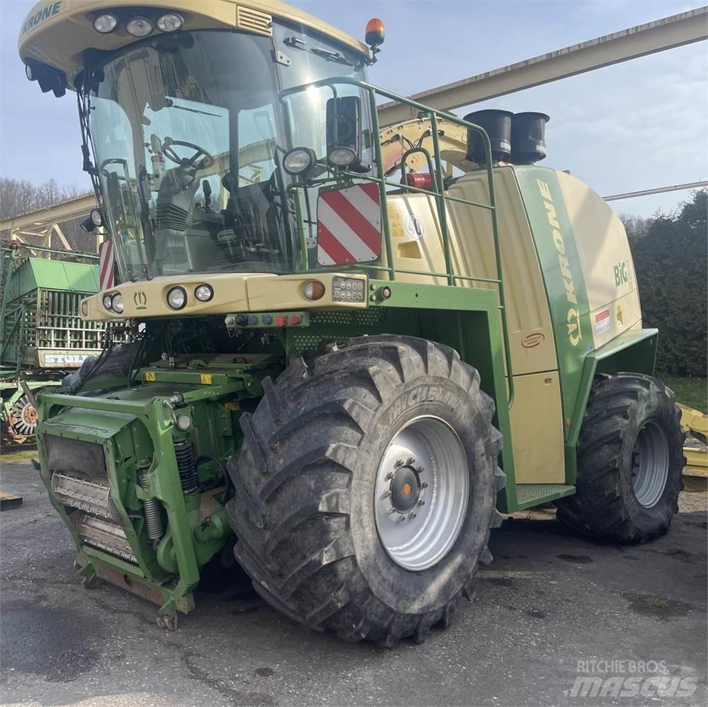 Krone BIG X 700 Самоходные кормоуборочные комбайны