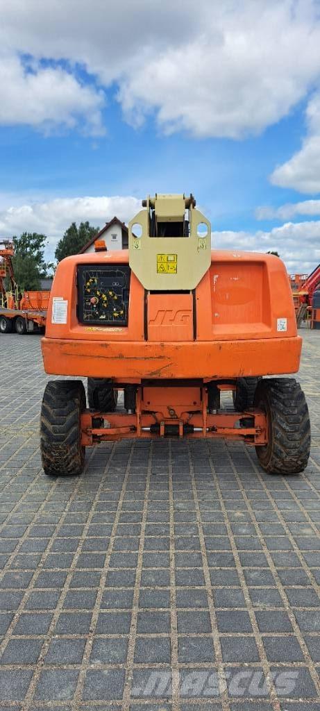 JLG 600AJ Коленчатые подъемники