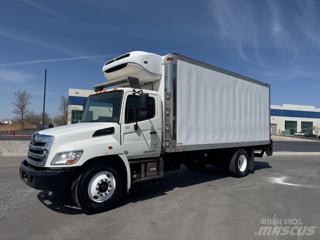 Hino 268 T Грузовики-Рефрижераторы