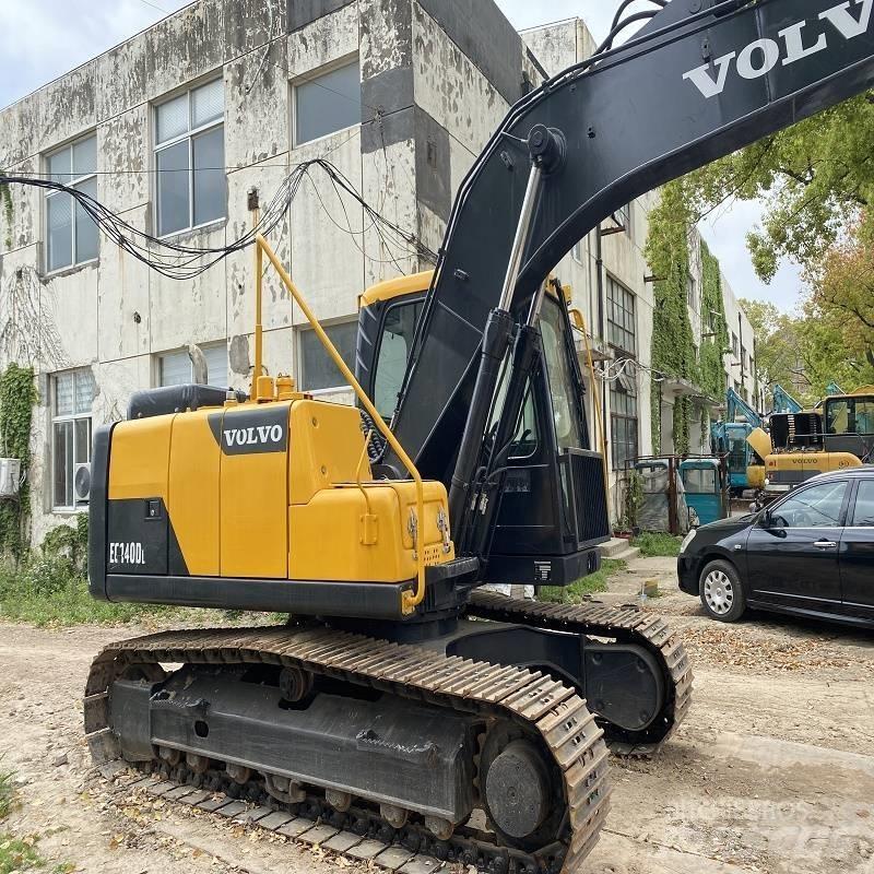 Volvo EC 140 DL Гусеничные экскаваторы