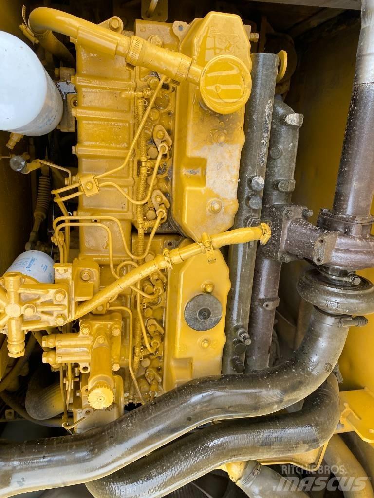 CAT 320 C Гусеничные экскаваторы