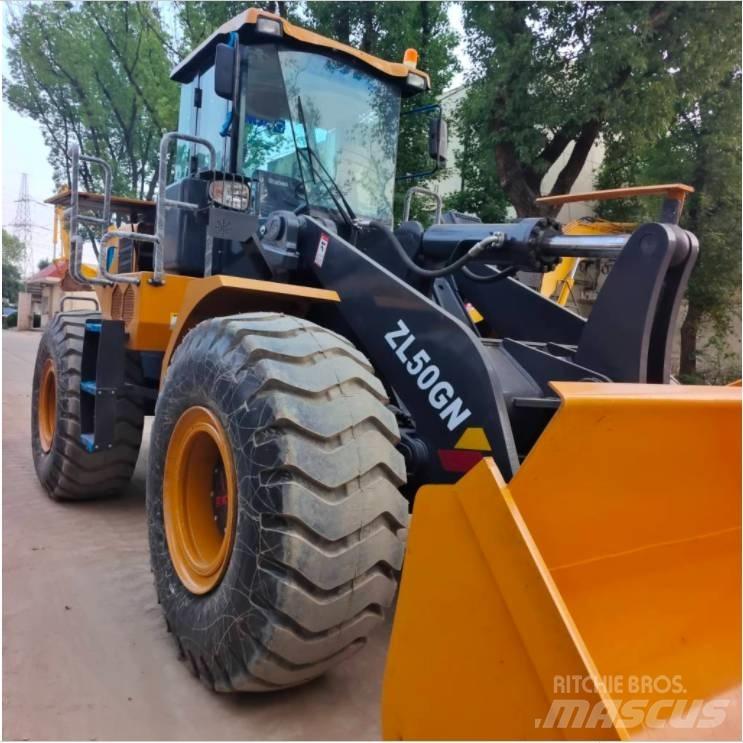 XCMG ZL 50 GN Фронтальные погрузчики