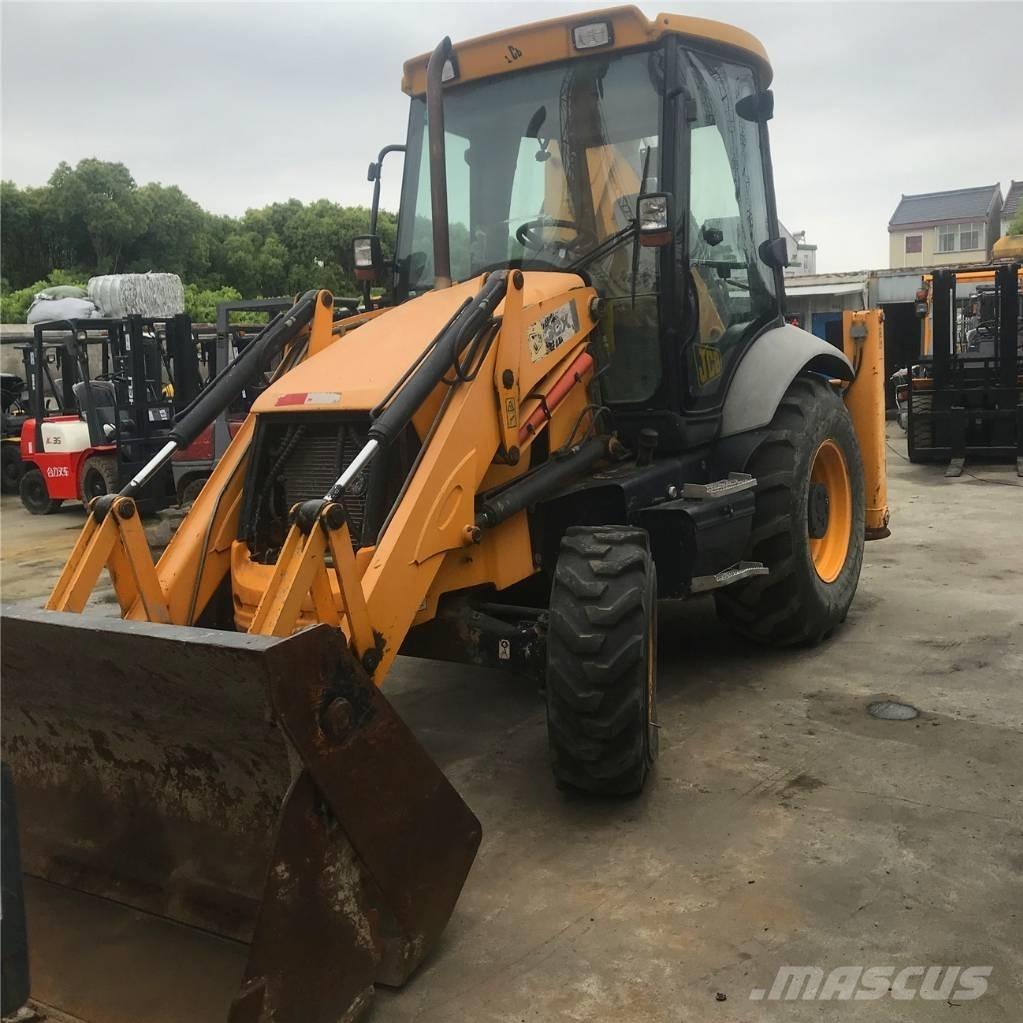 JCB 3CX Экскаваторы-погрузчики