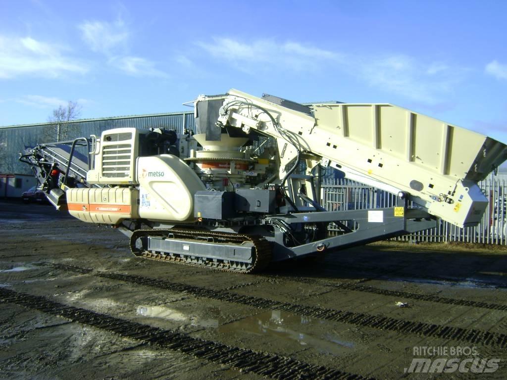 Metso LT 200 HP Мобильные дробилки