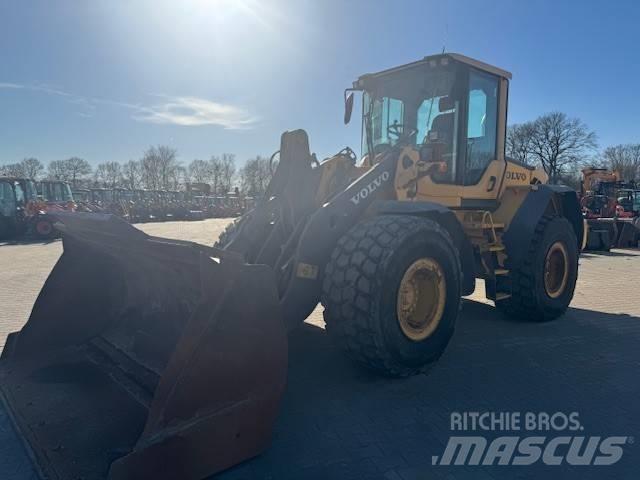 Volvo L 90 F Фронтальные погрузчики