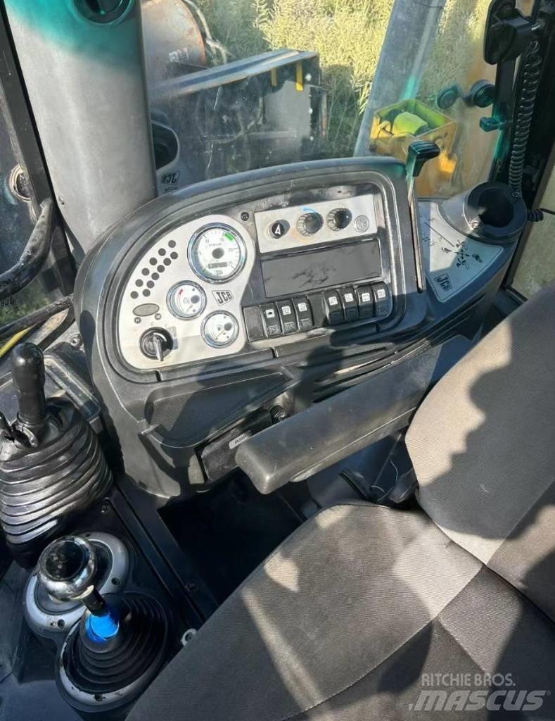 JCB 3 CX Экскаваторы-погрузчики