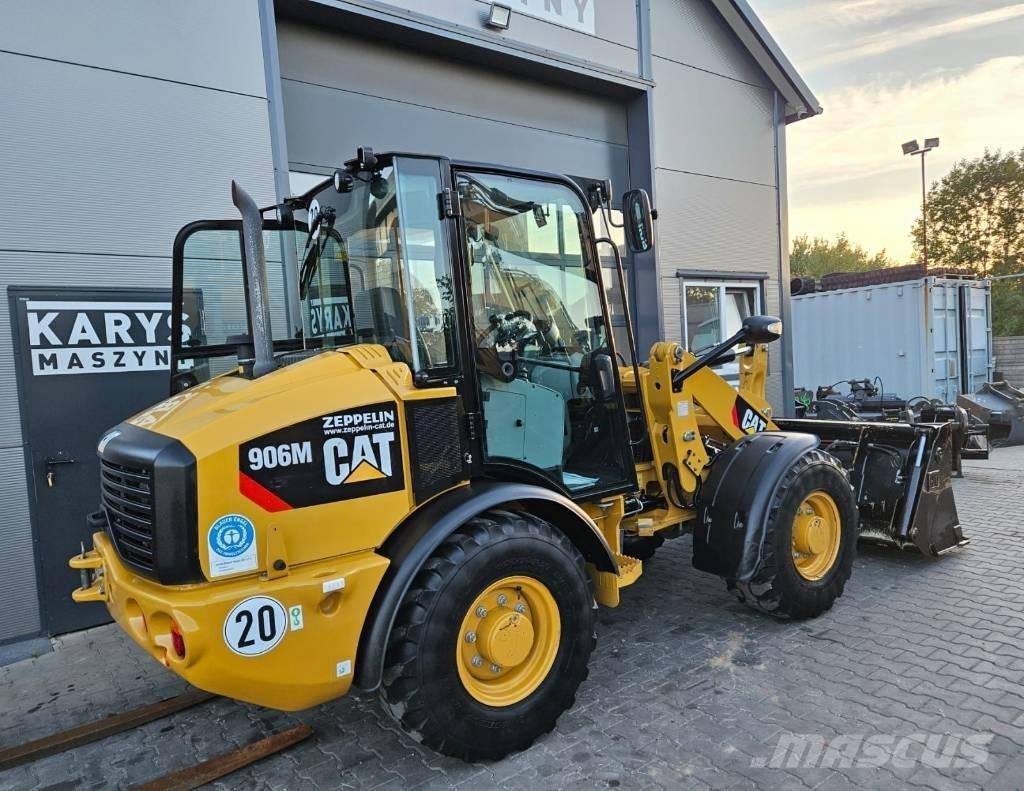 CAT 906 Фронтальные погрузчики