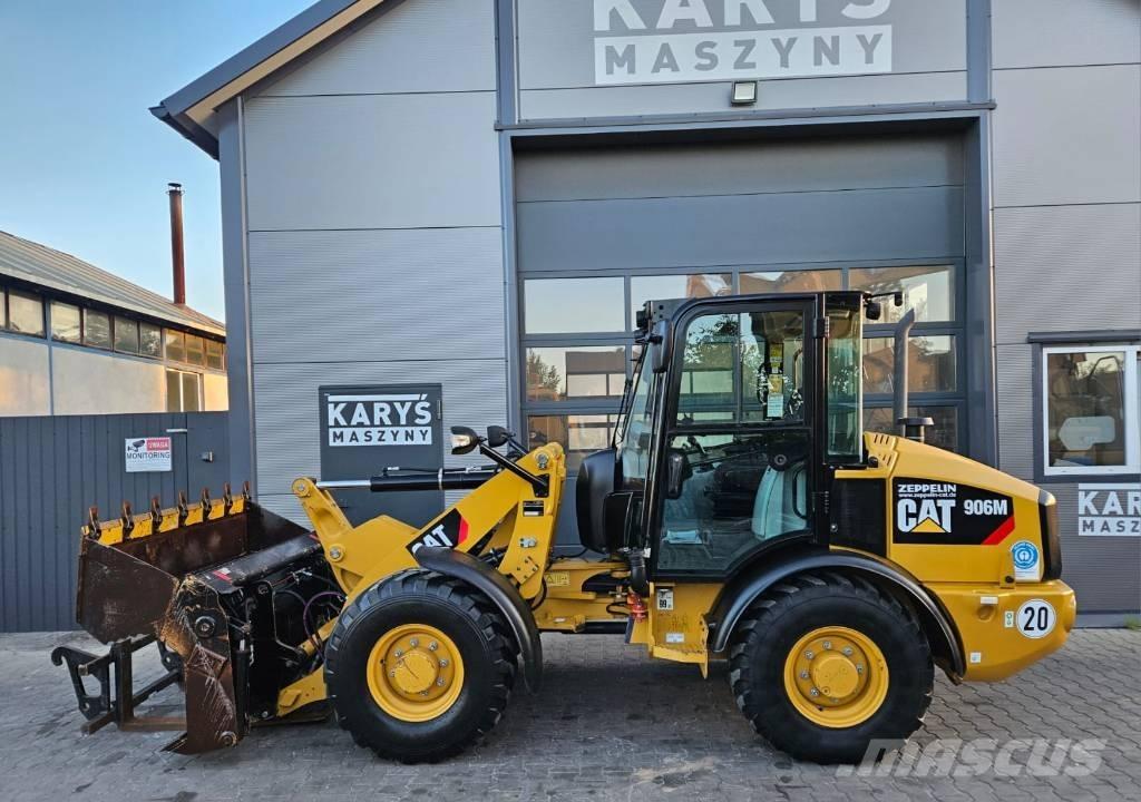 CAT 906 Фронтальные погрузчики