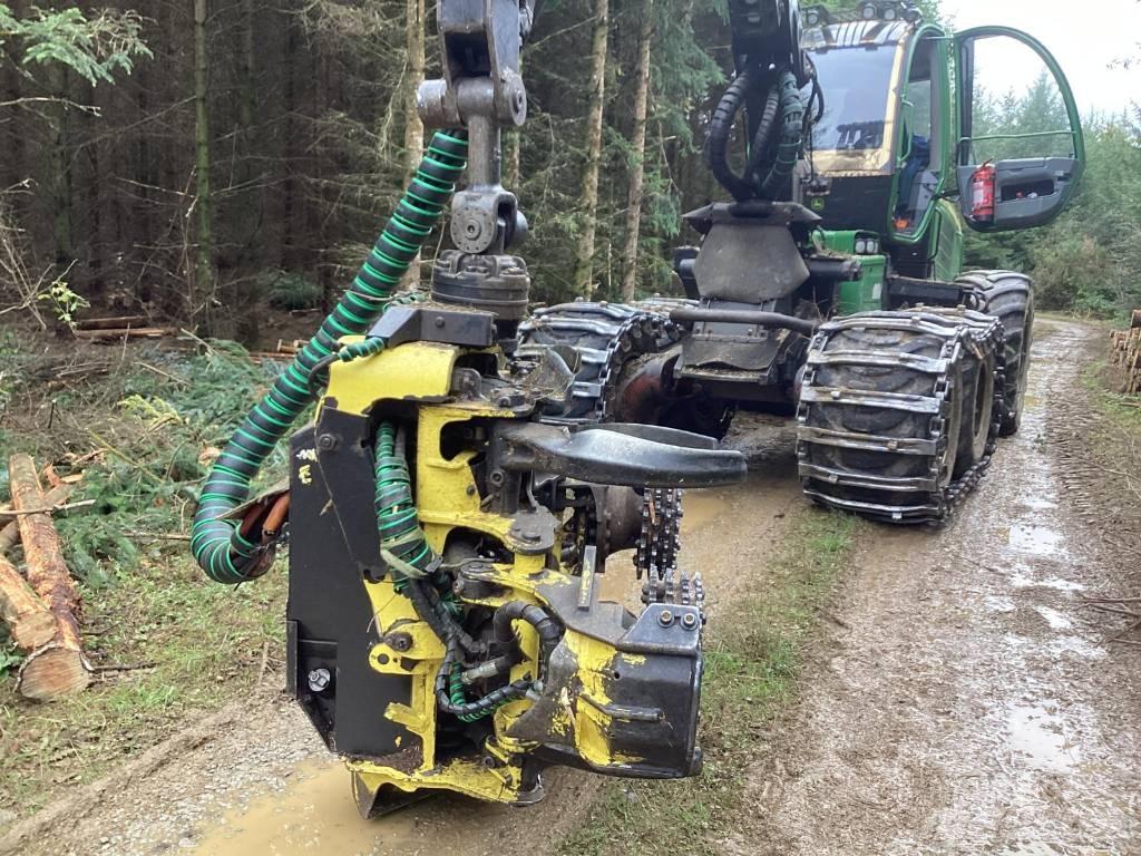 John Deere 1170 E Харвестеры