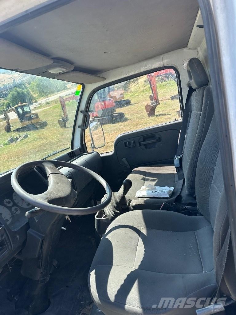 Nissan CABSTAR 35.13 Прицепные подъёмники