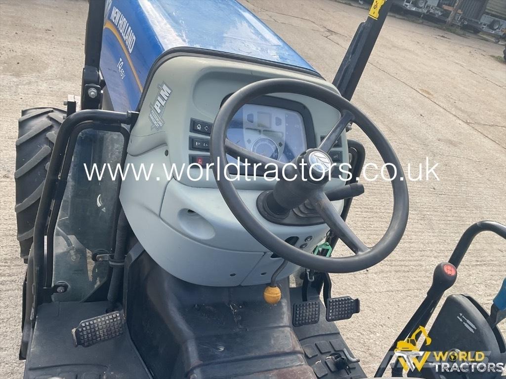 New Holland T 4.65 V Трактора