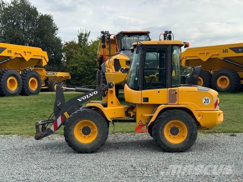 Volvo L 35 G Фронтальные погрузчики