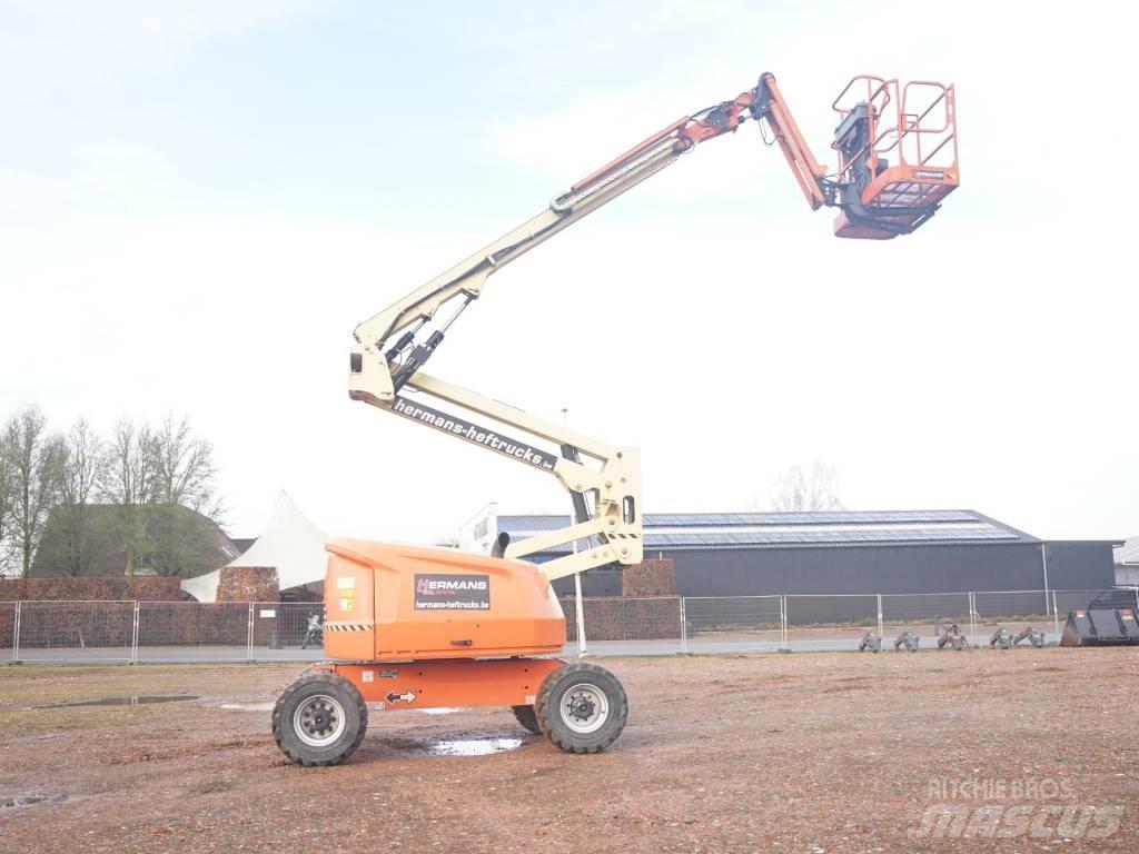 JLG 520 AJ Коленчатые подъемники