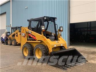 CAT 216 B 3 Малые погрузчики