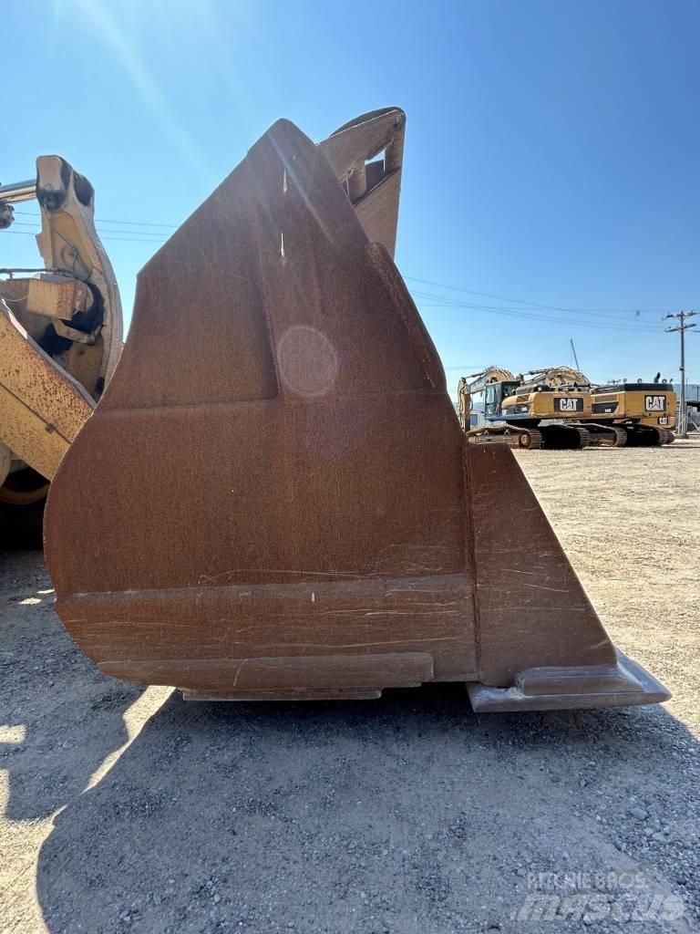 CAT 972 K Фронтальные погрузчики