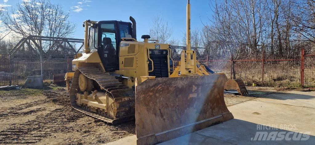 CAT D 6 N XL Гусеничные бульдозеры