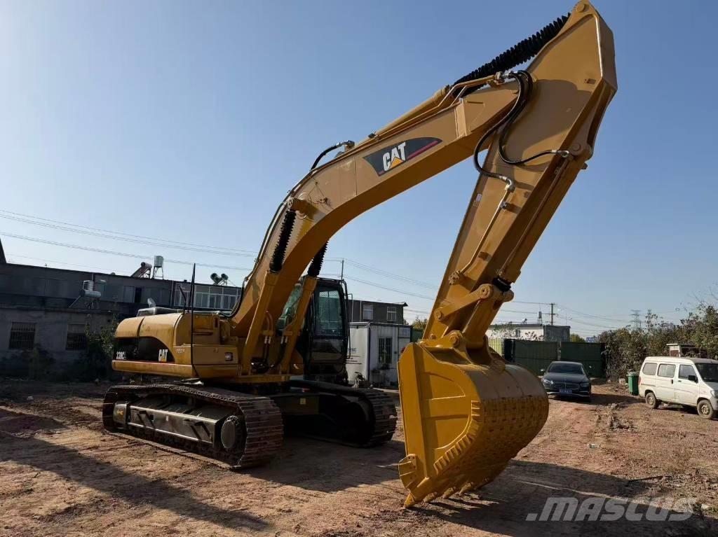 CAT 330CL Гусеничные экскаваторы