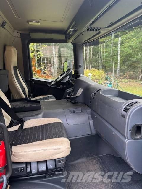 Scania P 230 Грузовики-Фургоны