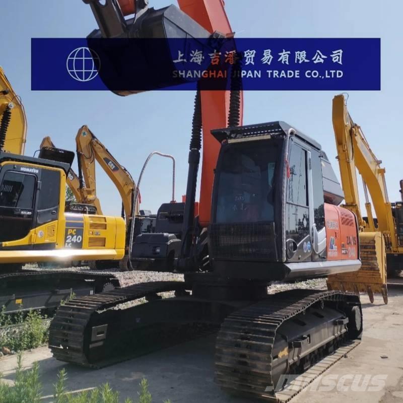 Hitachi ZX 240 Гусеничные экскаваторы
