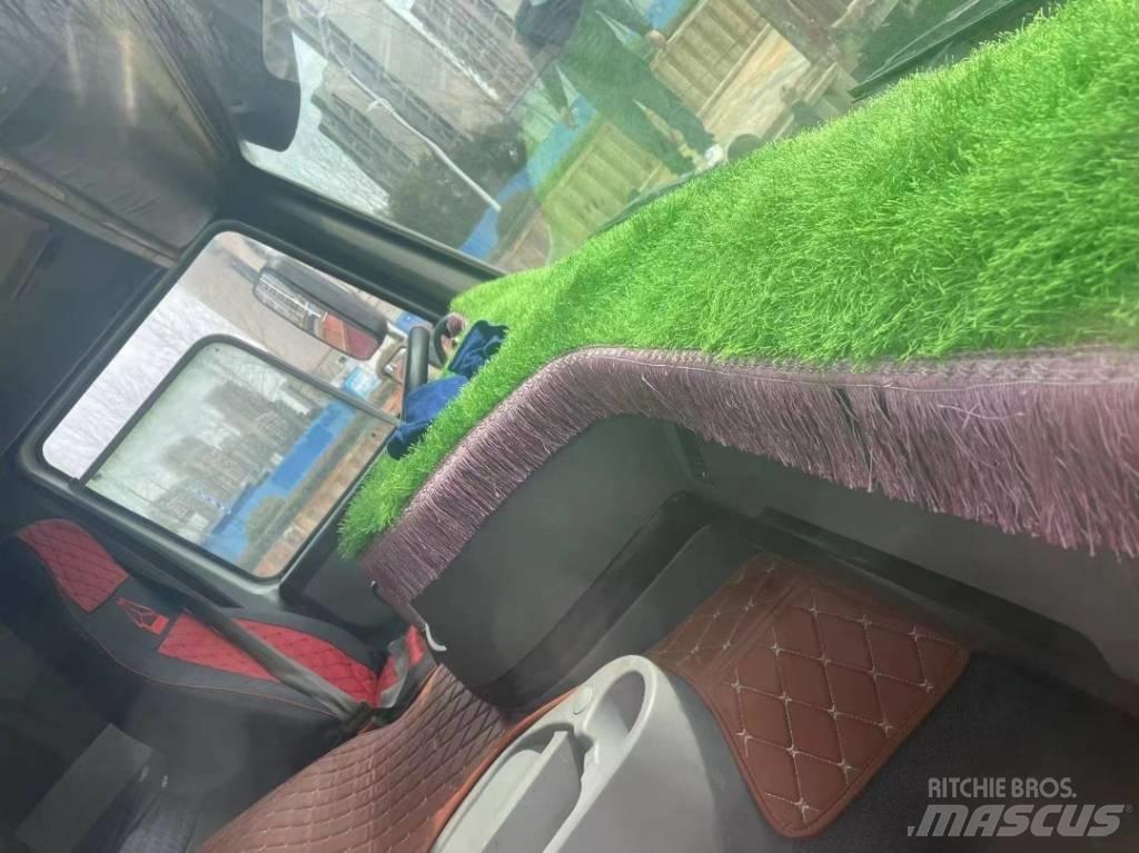 Howo 371 8x4 Грузовики-Самосвалы