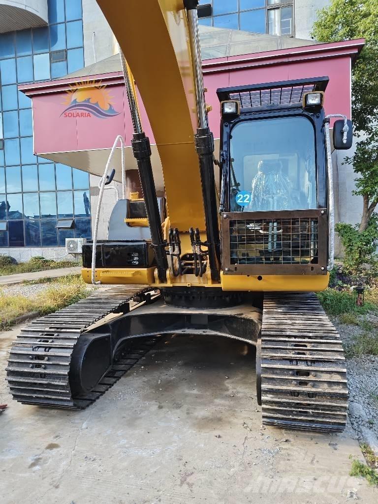 CAT 320D2L Гусеничные экскаваторы